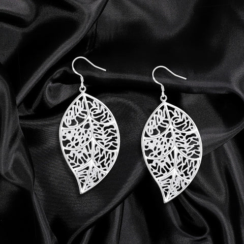 Silver Fashion Leaf Earring (D54) - PAAIE