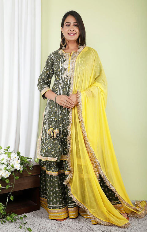 Striking Dark Green Color Designer Suit with Dupatta In Modern Style (K412)