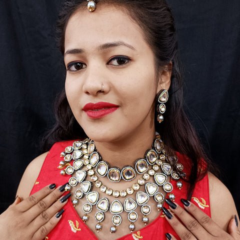 Designer Oxidized Gold Plated White Kundan Set (D121) - PAAIE