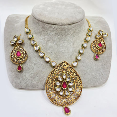 Designer Gold Plated Kundan Necklace with Earrings