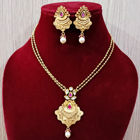 Designer Gold Plated Royal Kundan Pendant Set (D241)