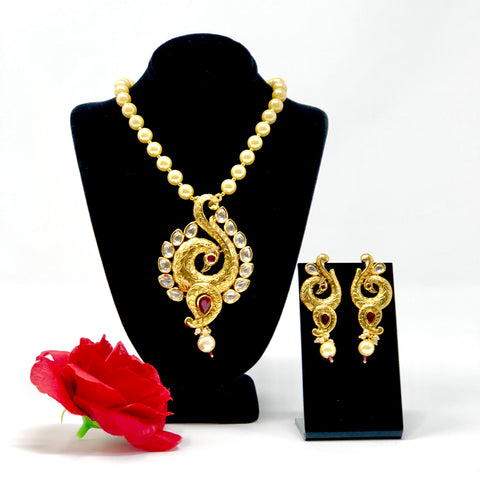 Premium Designer Kundan Pendant Set - PAAIE