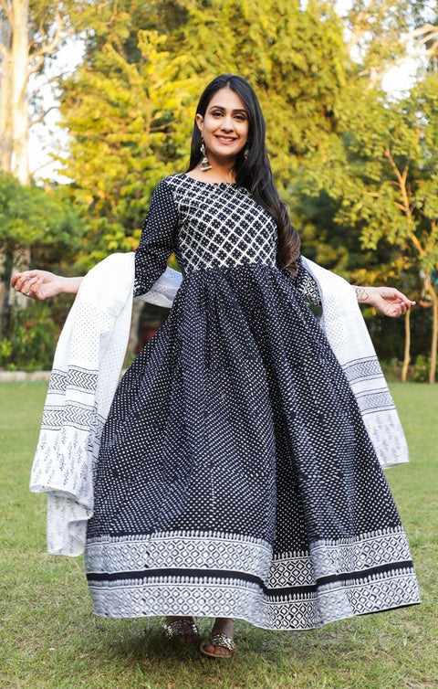 Indian Ethnic Kurti Black Color with Checks (K8) - PAAIE