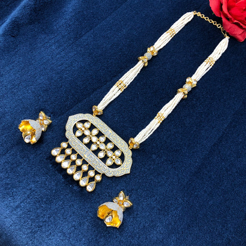 Designer Gold Plated Gray Kundan Set - PAAIE