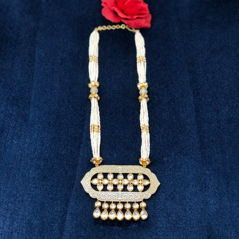 Designer Gold Plated Gray Kundan Set - PAAIE