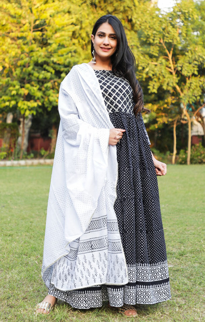 Indian Ethnic Kurti Black Color with Checks (K8)– PAAIE