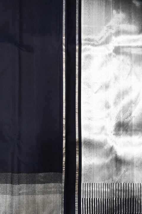 Pure Kanjivaram Silk Certified Saree With 1 Gram Silver Zari Border (D20) - PAAIE