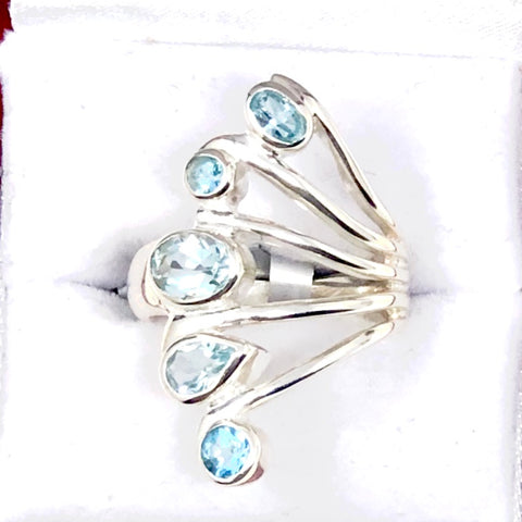 Stunning Blue Topaz Ring in Sterling Silver - PAAIE