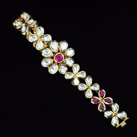 Gold Plated Kundan Work Openable Bracelet (Design 82)