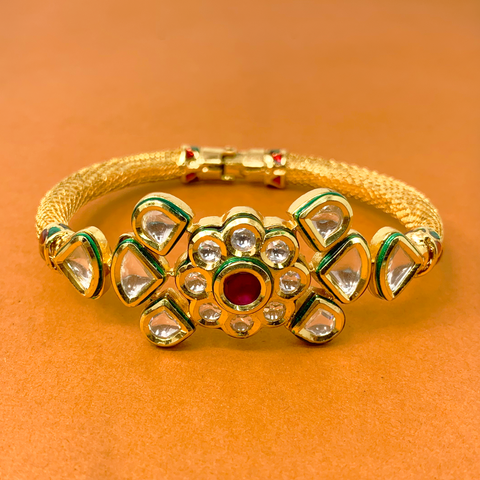 Gold Plated Kundan Openable Bracelet (Design 5) - PAAIE