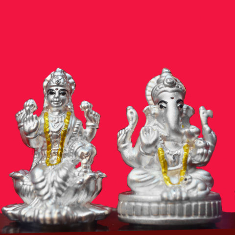 999 Pure Silver Ganesha Lakshmi (Design 6) in Oval - PAAIE