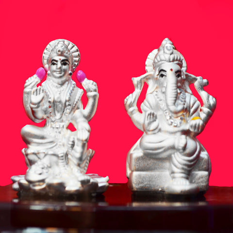 999 Pure Silver Ganesha Lakshmi (Design 7) in Oval - PAAIE