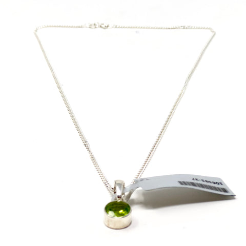 925 Classic Peridot Pendant in Sterling Silver - PAAIE