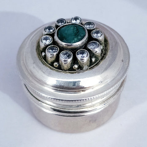 925 Silver Kumkum Box with Green Stone (Design 21) - PAAIE