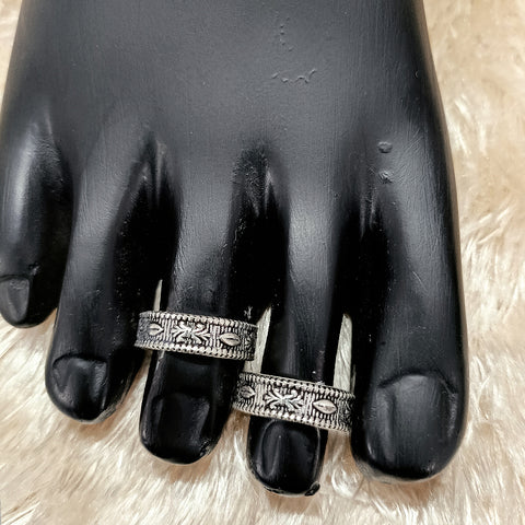 925 Silver Adjustable Toe Rings Pair (Design 77) - PAAIE