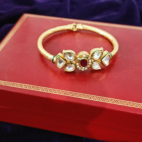 Gold Plated Kundan Openable Bracelet (Design 1)