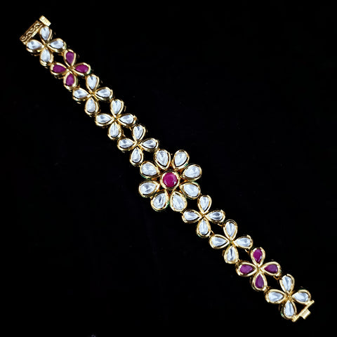 Gold Plated Kundan Work Openable Bracelet (Design 82)