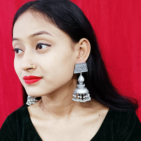 Traditional Style Oxidized Jumki Earrings with Pearls for Casual Party (E320)