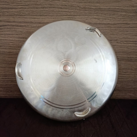 925 Solid Silver 6.75 Inches Designer Thali (Design 32)