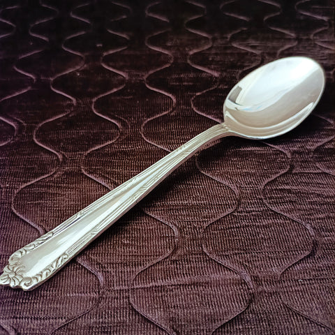 925 Solid Silver Medium Size Designer Spoon (Design 4)