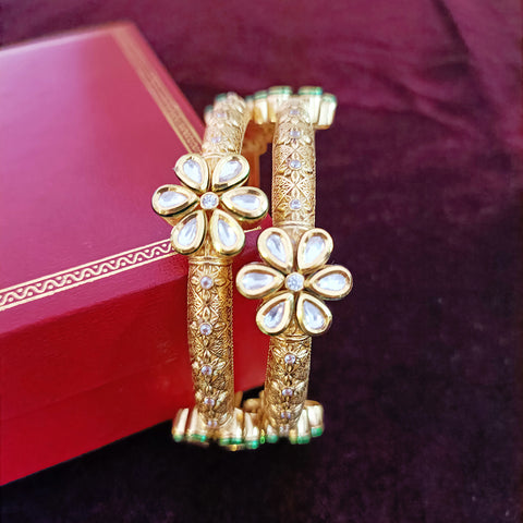 Designer Gold Plated Royal Kundan Bracelet (Design 95)