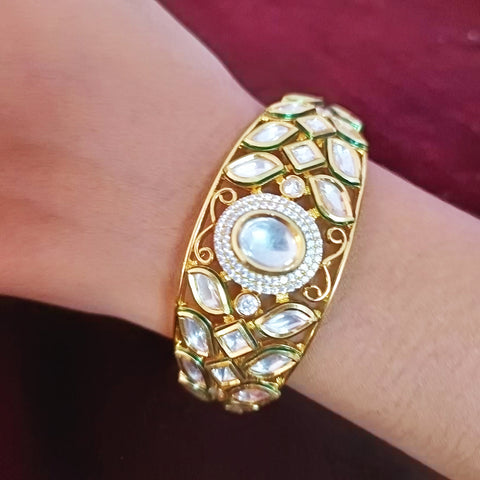 Designer Gold Plated Royal Kundan Openable Bracelet (Design 106)
