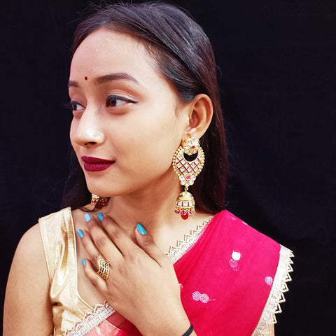 Gold Plated Beautifully Royal Kundan Beaded Earrings (E351)