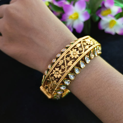 Designer Gold Plated Royal Kundan Openable Bracelet (Design 113)