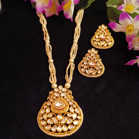 Designer Gold Plated Royal Kundan Pendant Set (D394)