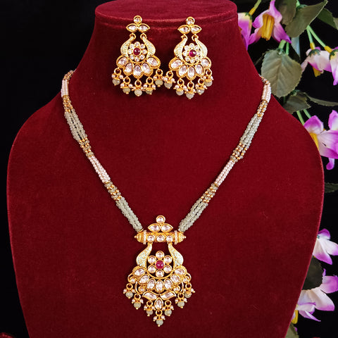 Designer Gold Plated Royal Kundan & Beaded Pendant Set (D423)
