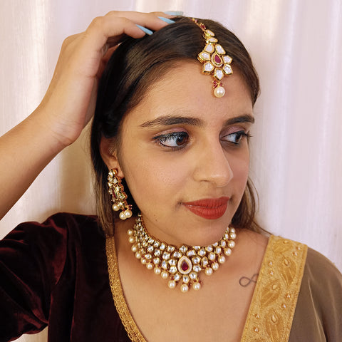 Necklace