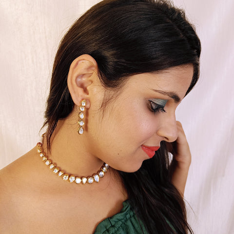 Designer Single Layer White Kundan Necklace with Earrings (D178)