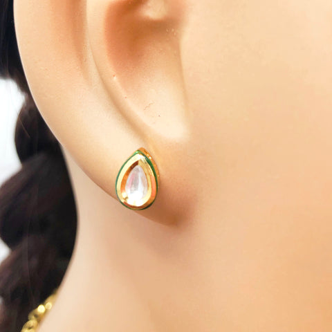 Gold Plated Kundan Pendant Set - PAAIE