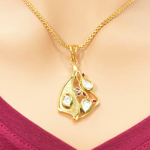 Gold Plated Kundan Pendant Set - PAAIE