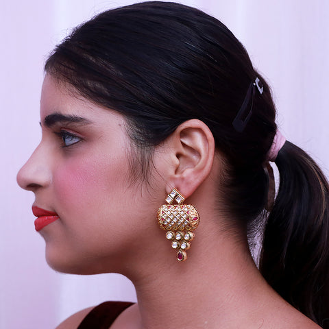 Gold Plated Beautifully Royal Kundan & Ruby Beaded Earrings