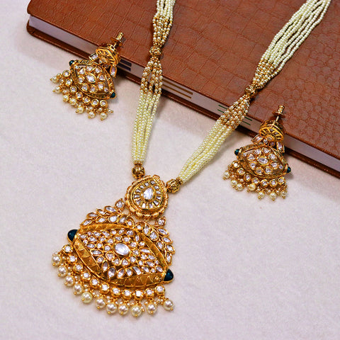 Designer Gold Plated Royal Kundan Pendant Set (D584)