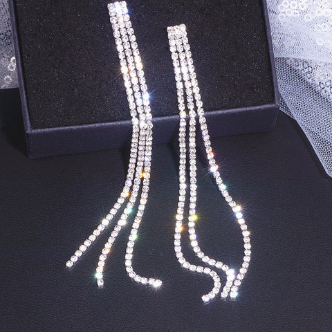 American Diamond Designer Earring (D52) - PAAIE