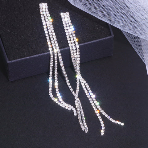 American Diamond Designer Earring (D52) - PAAIE