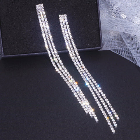 American Diamond Designer Earring (D52) - PAAIE